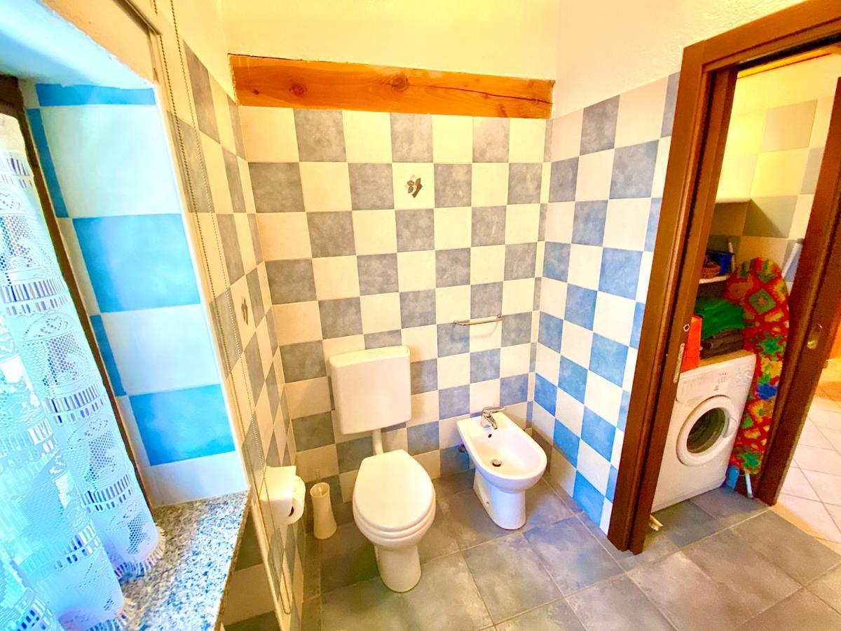 Attico Panoramico Con Soppalco Gignod Exterior foto